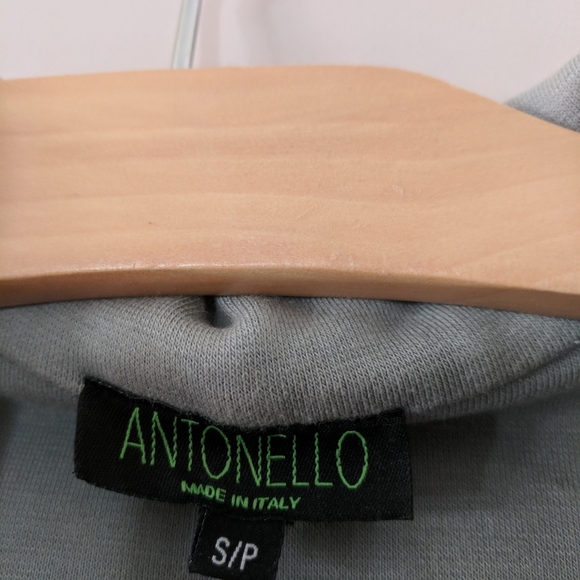 Jacket - Picture 3 of 3